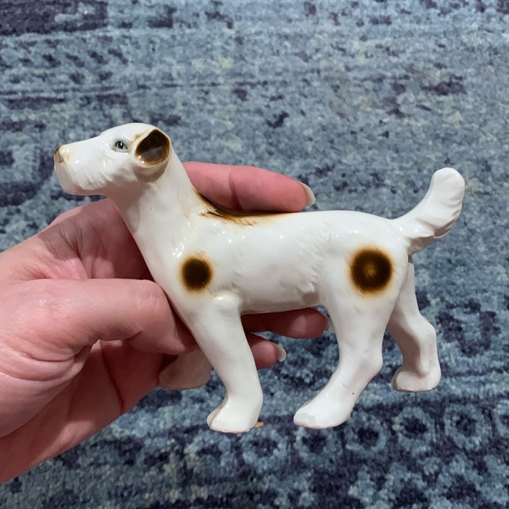 Vintage white dog w brown spots ceramic figure in good condition